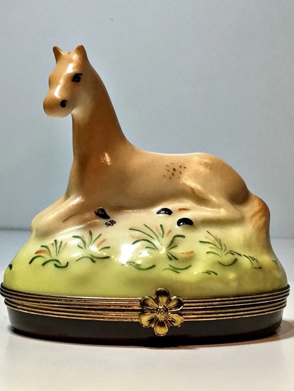 Limoges Castel Horse trinket box Porcelain